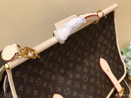 BAG LOUIS HUNTING VUITTON 0724